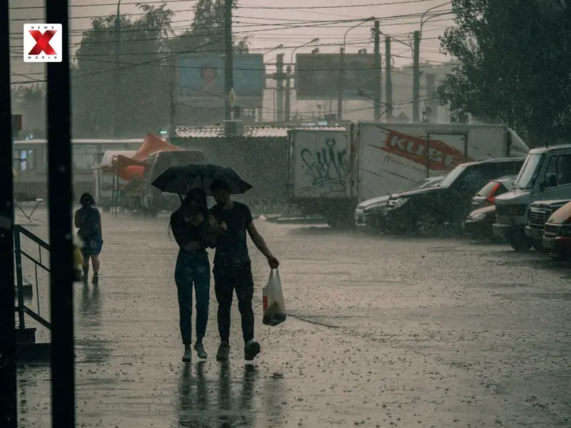 Why Did Delhi, Gurugram Witness Dust Storm, Rain and Mild Fog in April? Delhi Weather in the Coming Days- IMD Explains