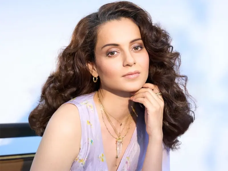 Viral: Pakistanis Mock Controversial Actress