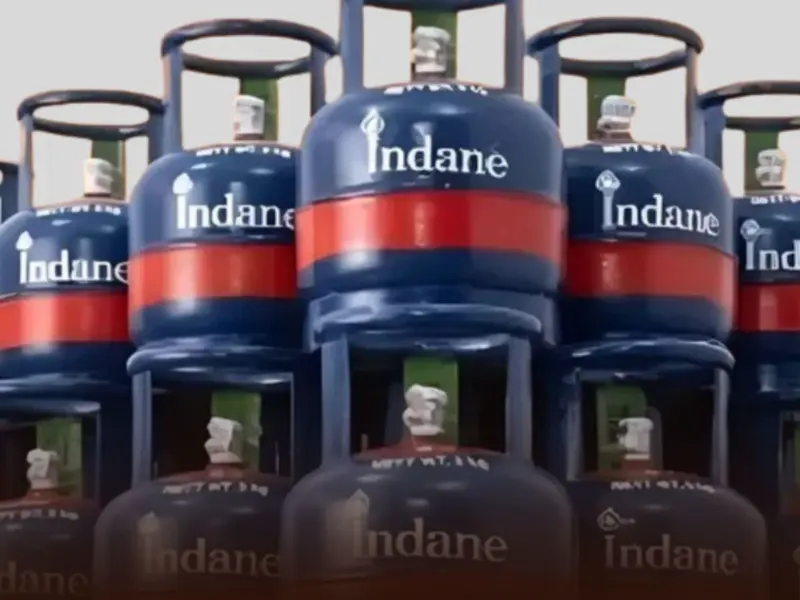 5kg LPG cylinder: प्रवासी मजदूरों की हुई मौज, सरकार ने 5 किलो वाले सिलेंडर को किया दोगुना, बस इस चीज को दिखाते ही मिलेगी गैस