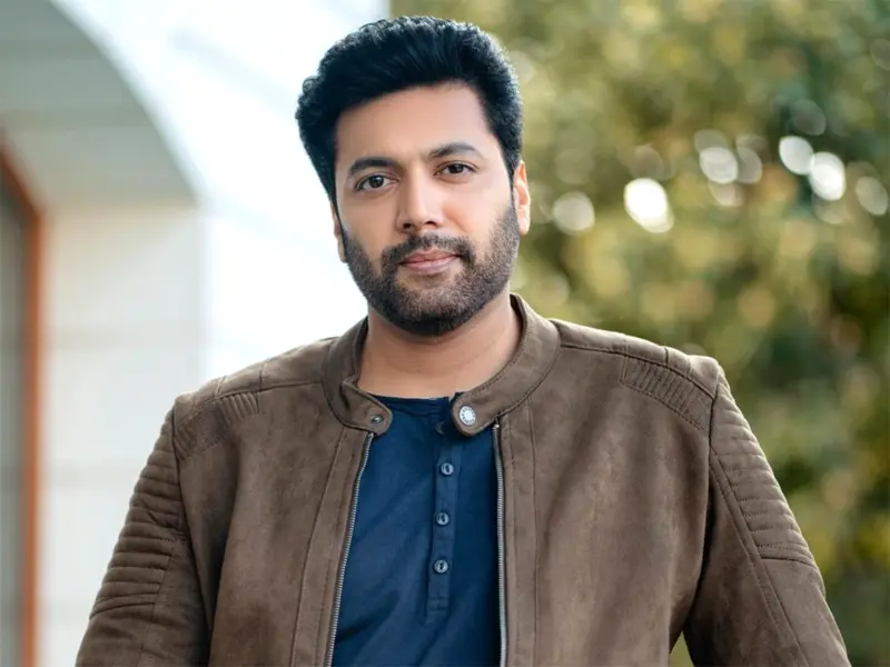 Actor's Police Complaint: "Wife Kicked Me Out!"