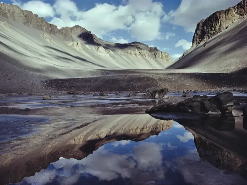 सर्वाधिक खाऱ्या पाण्याचा तलाव