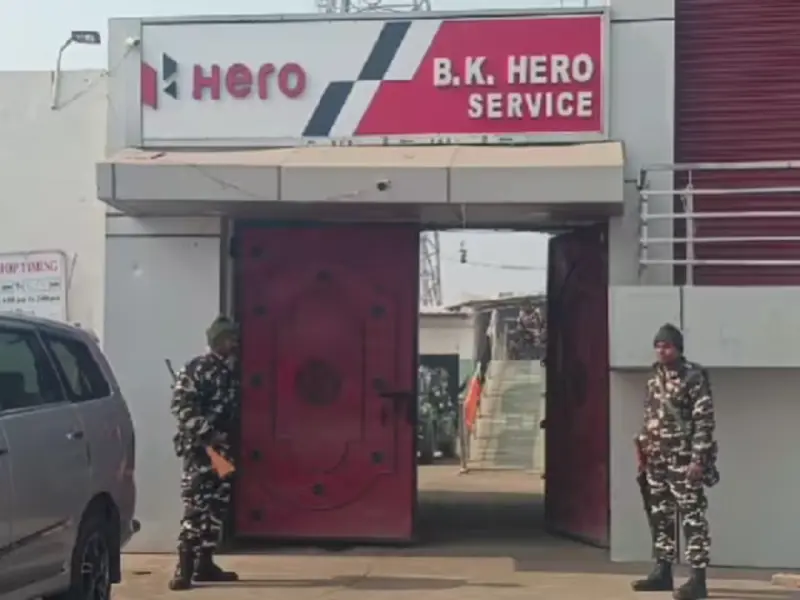 36 vehicles, 150 soldiers and a 30-hour raid. The biggest raid in this area of Bihar created a stir!