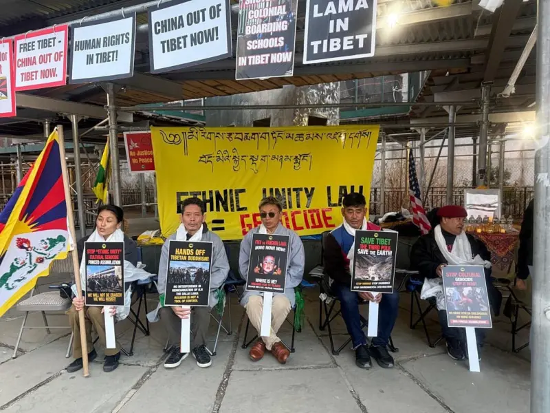 Tibetan activists launch 90-hour fast outside UN against China's oppression