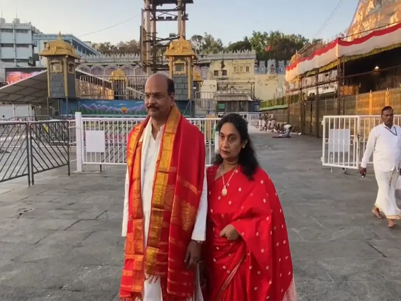 Telangana DGP offers prayers at Tirumala Tirupati Devasthanam temple