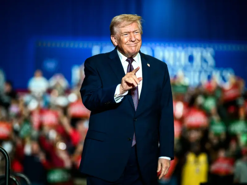 US-Iran War Latest News: Donald Trump Says US 'In No Rush' to End Conflict, Warns 'Clock Is Ticking' for Iran
