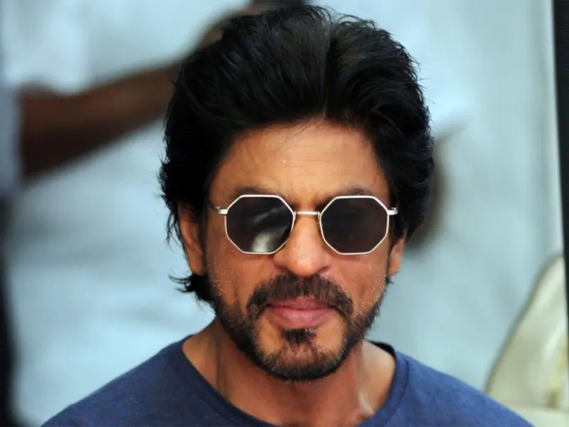 SRK's Golden Chance: Biggest Grosser Ever?