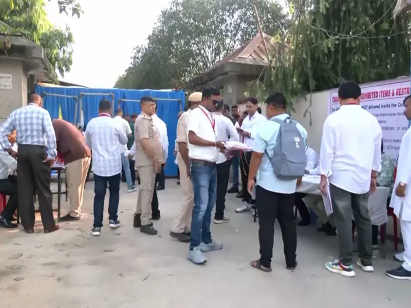 Counting begins for elections across 823 seats in four states and Puducherry