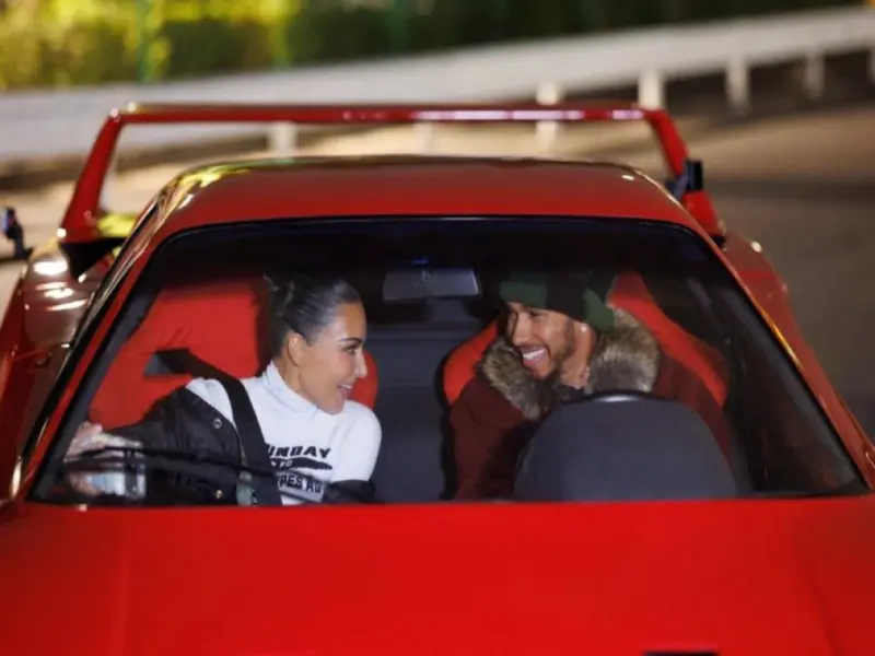 F1: Lewis Hamilton Goes Instagram Official With Kim Kardashian in Tokyo Drift Reel, Drives Rare Ferrari F40 in Viral Video | WATCH