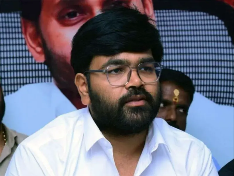 YCP MLC Bharat Cheats Tirumala Devotee of 2 Lakh?