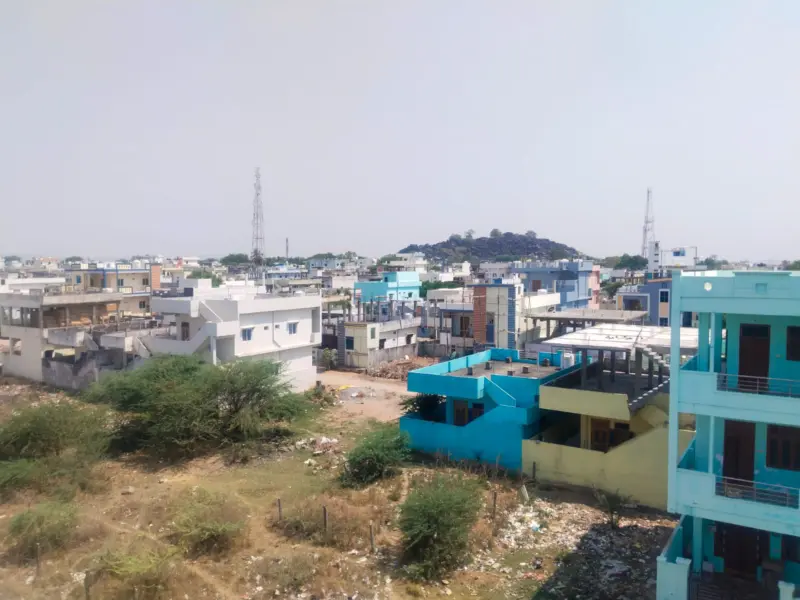 అయ్యప్పనగర్లో ముదురుతున్న వోల్టేజ్ సమస్య