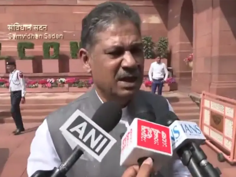Kirti Azad criticises Indian team for bringing T20 World Cup trophy to temple