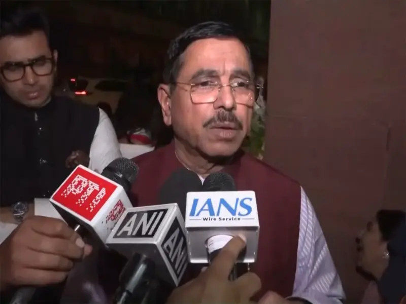 "People will teach Congress a lesson": Pralhad Joshi on defeat of Constitution Amendment Bill