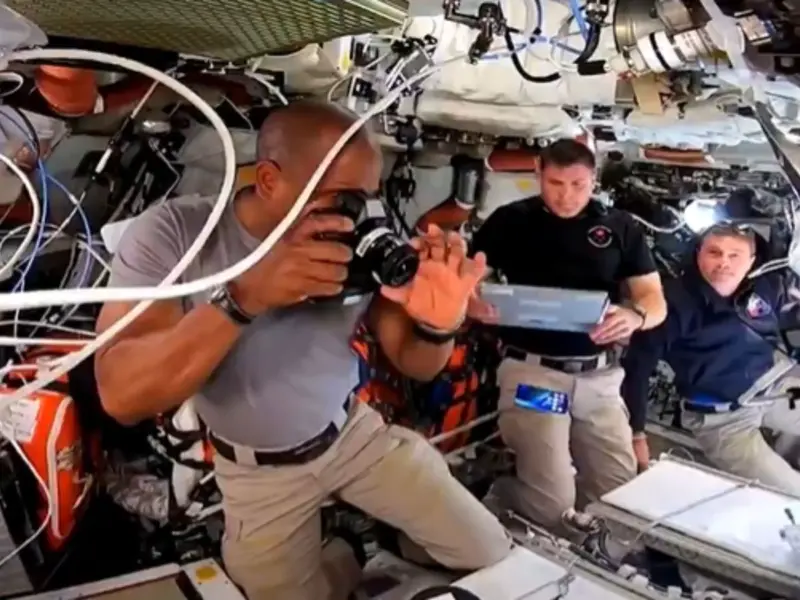 Artemis II Mission: Astronaut Says Orion Maneuver Felt Like 'We'd Hit Earth', Shares Scary Moment During Moon Journey