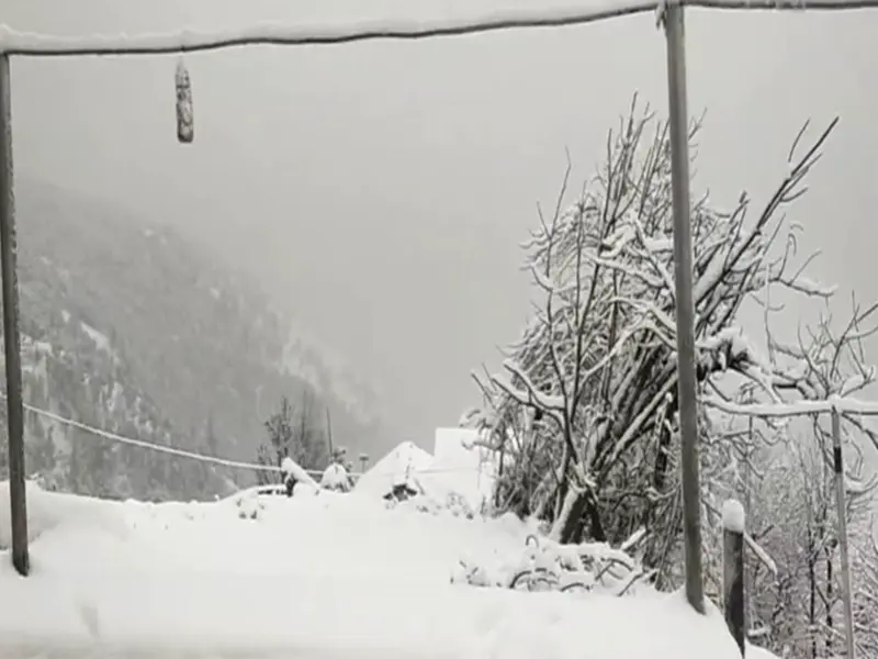 Uttarakhand: State Emergency Operations Centre issues snowfall, avalanche alert for high-altitude areas