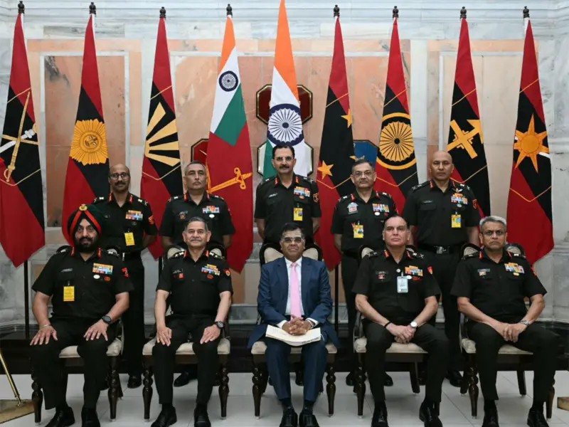 Cabinet Secretary highlights AI and supply chain resilience at Army Commanders' Conference