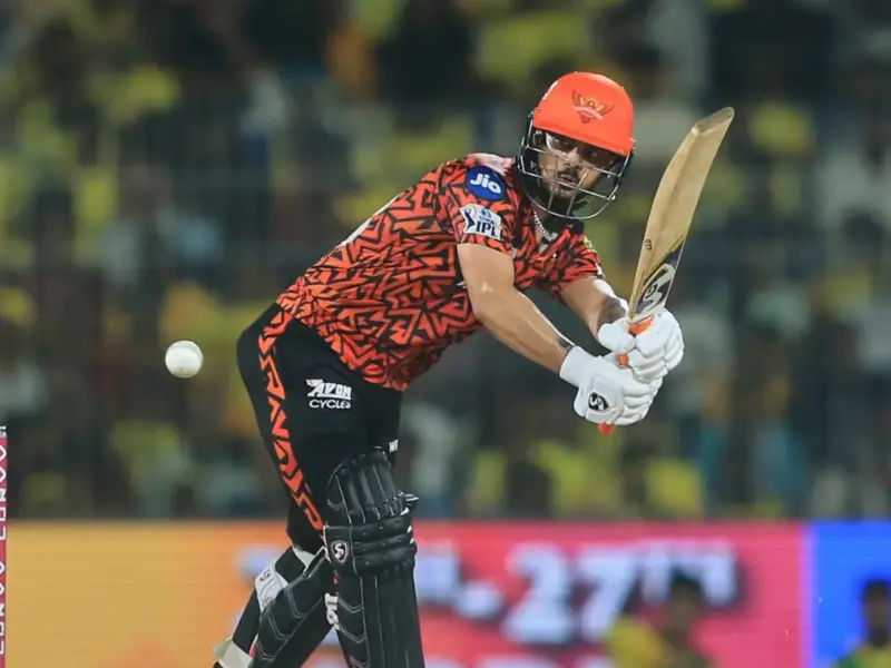SRH 'జాతిరత్నాలు'.. మైదానంలోనే కాదు బయట కూడా రచ్చ చేస్తున్న ఇషాన్, నితీశ్