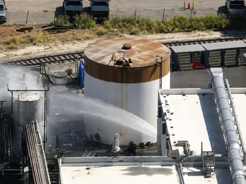 California Chemical Leak: Trump Asked For Emergency Help As 34,000-Gallon Toxic Tank Heats Up, 50,000 Evacuated In Garden Grove