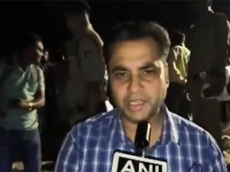 Four died as cruise boat capsizes at Bargi Dam in Jabalpur