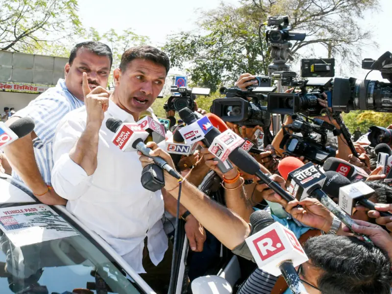 Madhya Pradesh Congress seeks presidential intervention over administrative issues