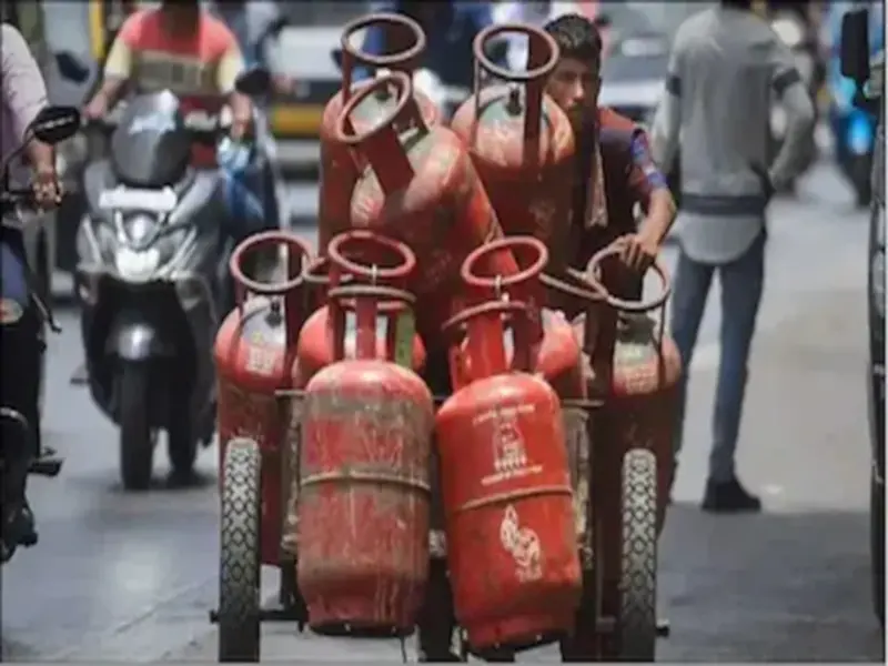 Every Migrant Worker to Receive a Gas Cylinder! Delhi Government Sets Up Special Camps...