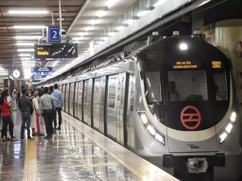 Delhi Metro Timing Change: DMRC Alters Metro Timings for IPL Matches; Find Out When the Last Metro Will Run Tomorrow..