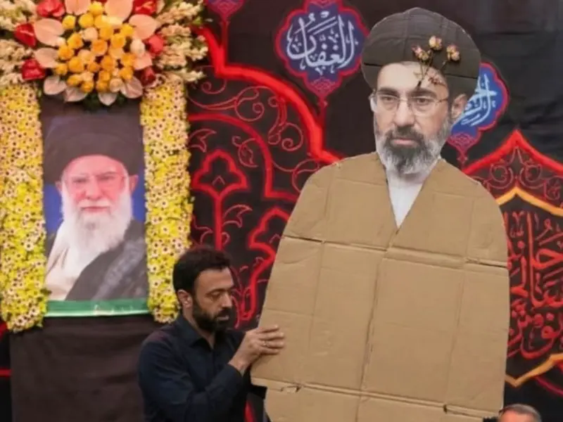 Cardboard Stand-In Of Iran's New Supreme Leader Mojtaba Khamenei At Tehran Allegiance Ceremony Goes Viral; Netizens Flood Social Media With Memes | WATCH