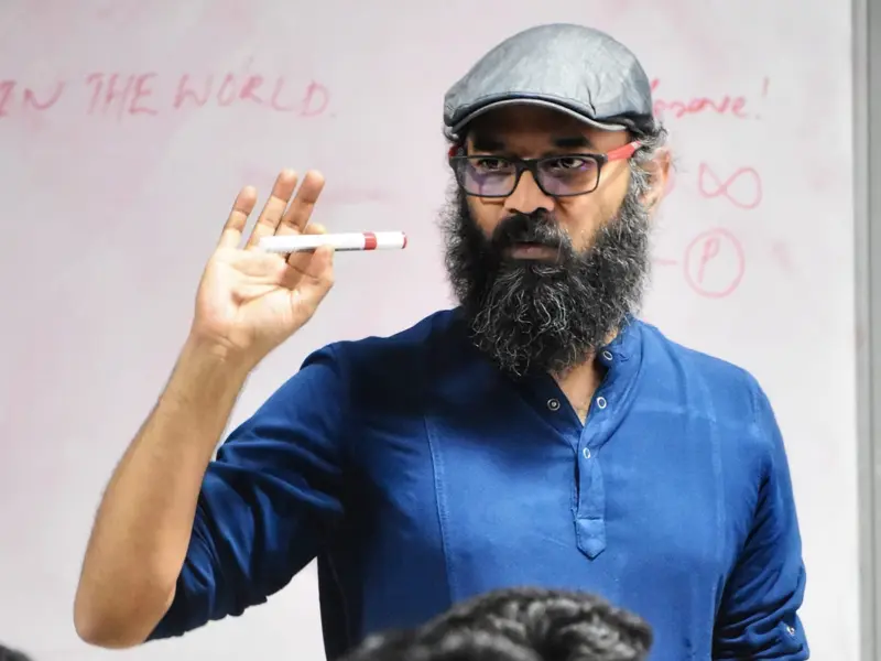 Newlywed Director Commits Suicide: Hero Involved?