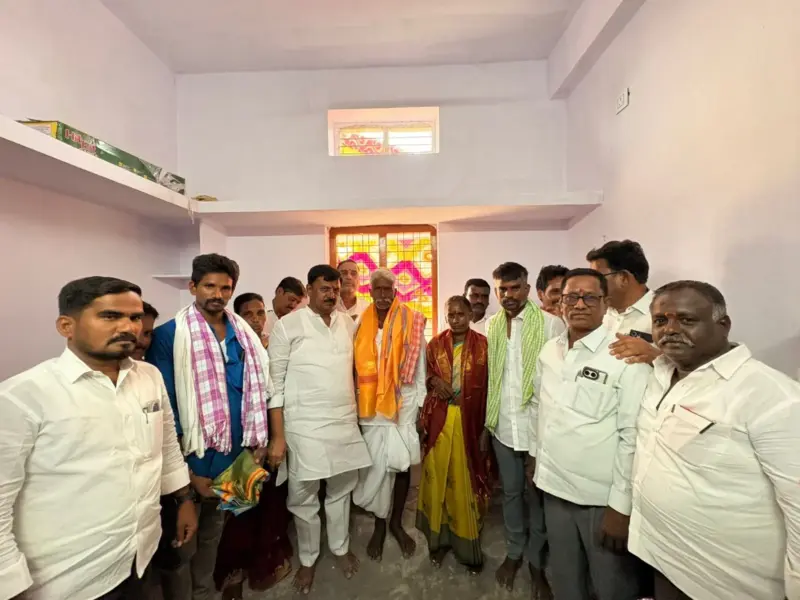 పేదల సొంతింటి కల నెరవేర్చడమే కాంగ్రెస్ లక్ష్యం: ఎమ్మెల్యే పట్లోళ్ల సంజీవరెడ్డి