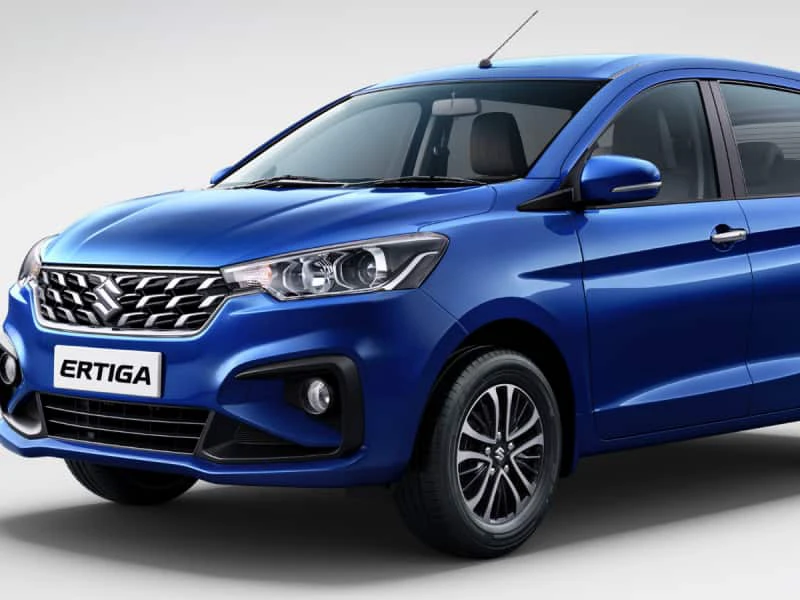 Maruti Ertiga: மார்க்கெட்டை அதிர வைக்கும் மாருதியின் 7 சீட்டர் கார்..! 26KM மைலேஜ்