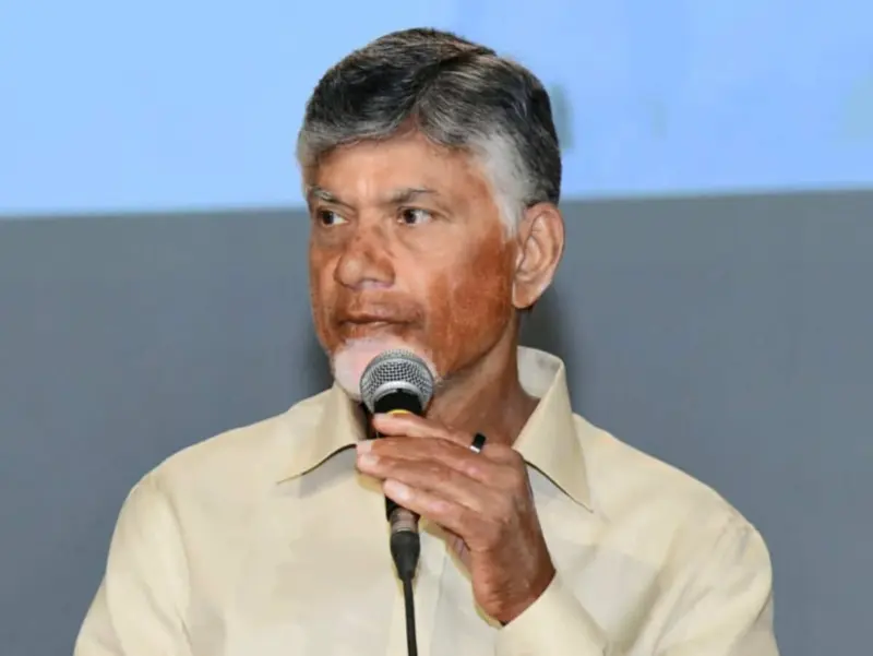 ఉత్తర పార్టీ నేతల ప్రశంసలకు బాబు విస్మయం