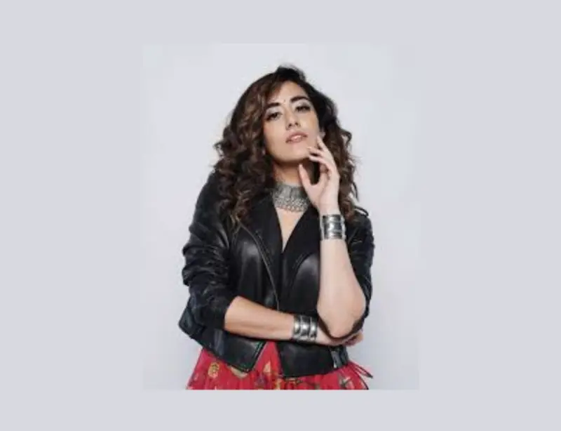 Toronto singer Jonita Gandhi gains attention with 'Chichchubuddi'