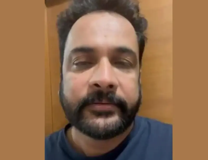 Actor Shivaji issues apology over remarks on women's attire