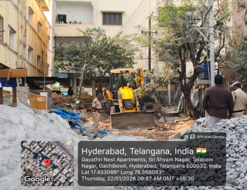 HYDRAA clears encroachments, saves park land in Gachibowli