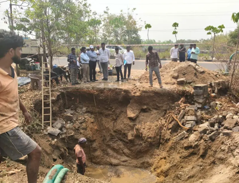 Bhulkapur pipeline burst hits water supply in west Hyderabad
