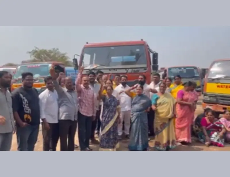 Water supply disrupted for 10 days, residents protest in Banjara Hills