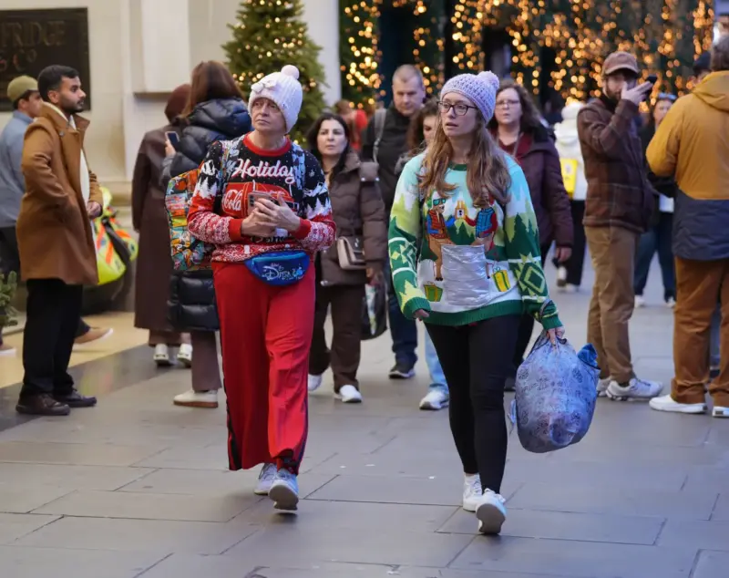 The Rise Of The Agentic Shopper: AI Makes Shopping A Background Affair - Walmart, Amazon Jump The Ride