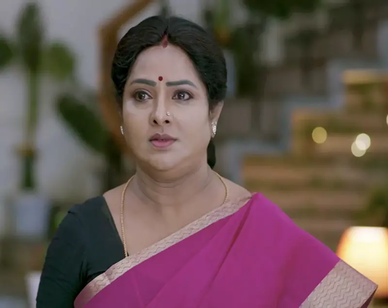 రాజు ప్లాన్స్ రివర్స్ వెయ్యి రూపాయలతో సరిపెట్టిన ఇందు!