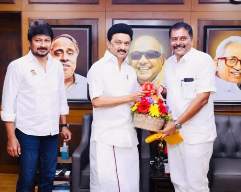 உதயநிதியின் நம்பிக்கை நட்சத்திரம். யார் இந்த ஈரோடு பிரகாஷ்?