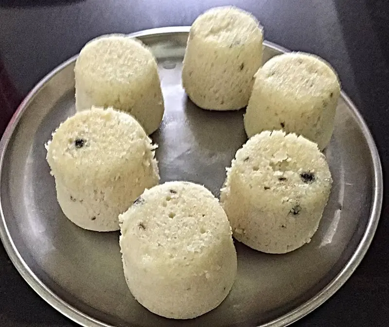 கிச்சன் கீர்த்தனா : காஞ்சிபுரம் இட்லி. மிளகு ஸ்பெஷல்!