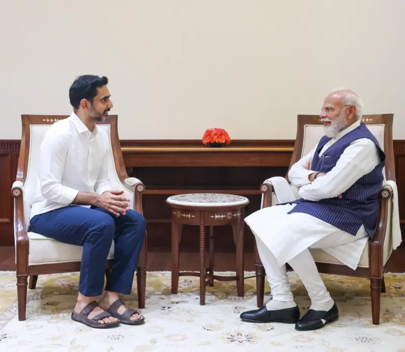 అమరావతి బిల్లు ఆమోదం.. ప్రధాని మోదీని కలిసిన నారా లోకేశ్