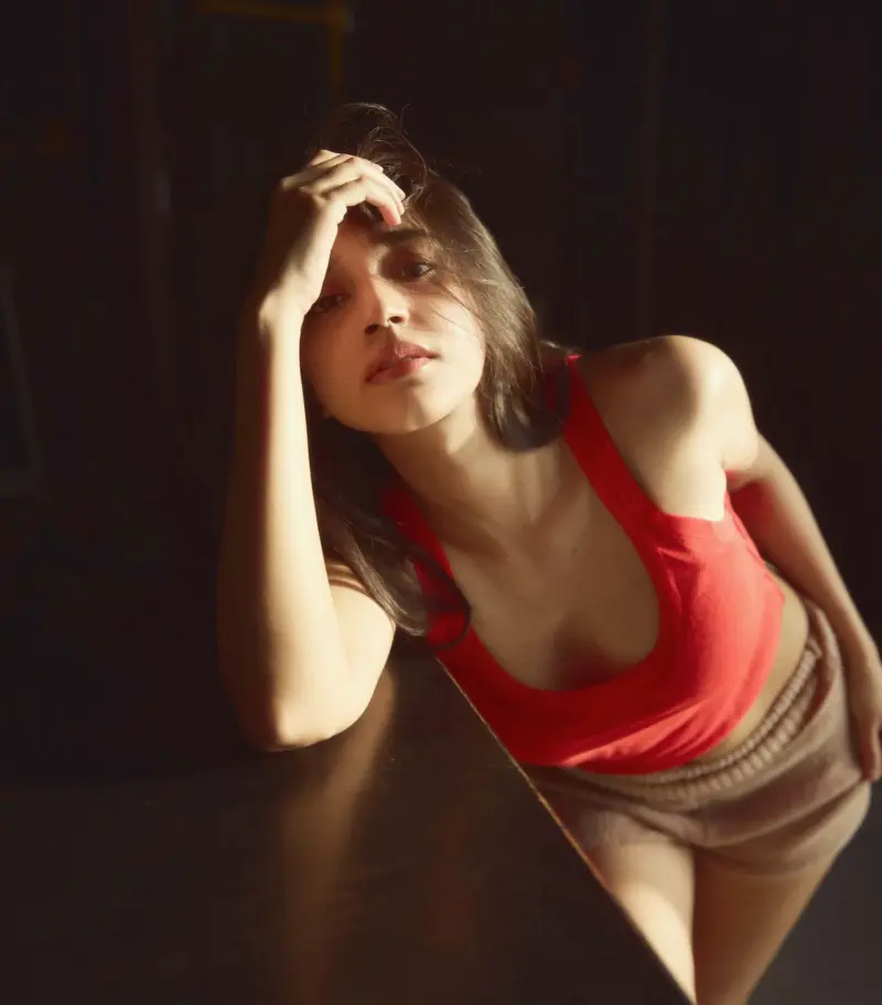 Nuveksha Keeps It Cool And Effortlessly Hot