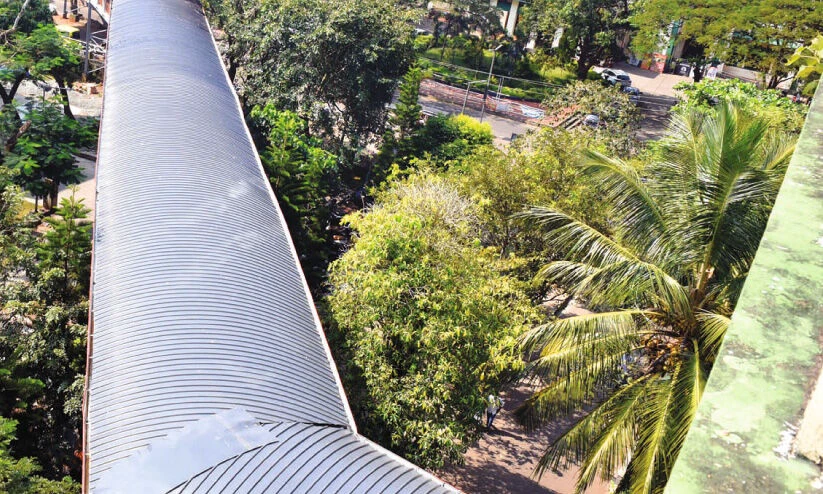 കോ​ഴി​ക്കോ​ട് ഗവ. മെഡിക്കല്‍ കോളജില്‍ ആകാശപാത സജ്ജം