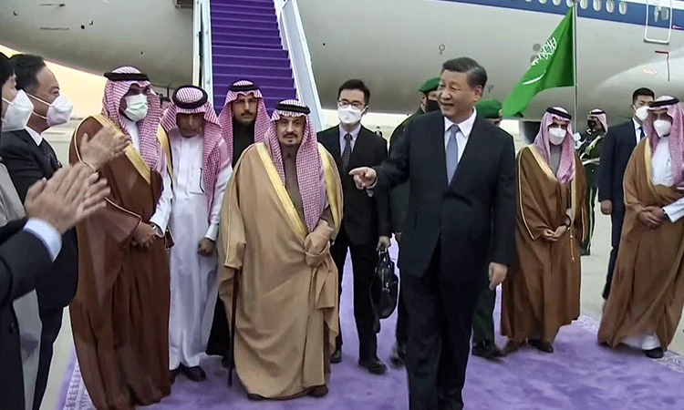 Chinese President Xi arrives on a three-day official visit to Saudi Arabia People News Time