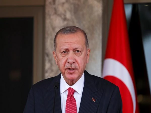 Erdogan continues the airstrikes and wants to launch a new ground operation in Syria People News Time