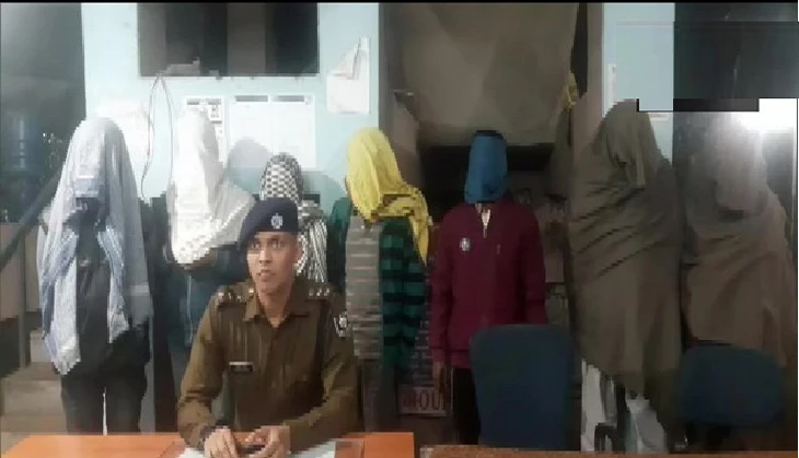Bihar: Liquor party inside lock-up in dry state; 2 cops, 5 inmates arrested People News Time