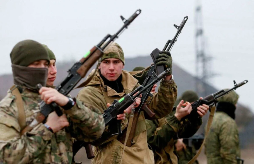 Ukraine's 'surrender hotline' for Russian soldiers getting 100 calls a day People News Time