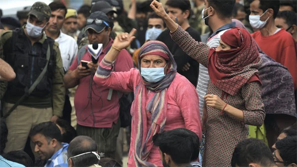 3 Kashmiri Pundits among 14 minorities killed in J&K so far in 2022: Govt People News Time