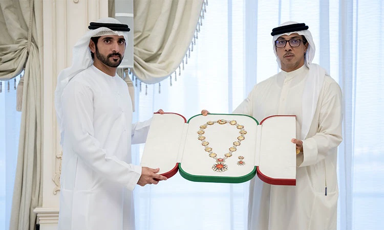 Dubai Crown Prince Sheikh Hamdan awarded the 'Order of the Mother of the Nation' People News Time
