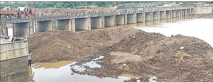 ಚಿಂಚೋಳಿ | ಬ್ರಿಜ್‌ ಕಂ ಬ್ಯಾರೇಜ್‌ ಬಹುತೇಕ ಪೂರ್ಣ