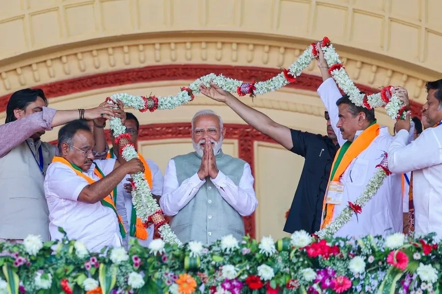  Modi whets BJP's Bengal poll pitch declares 6 guarantees to drag state out of TMC’s 'reign of fear